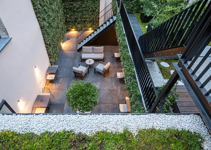 One Two Four - Hotel & Spa
